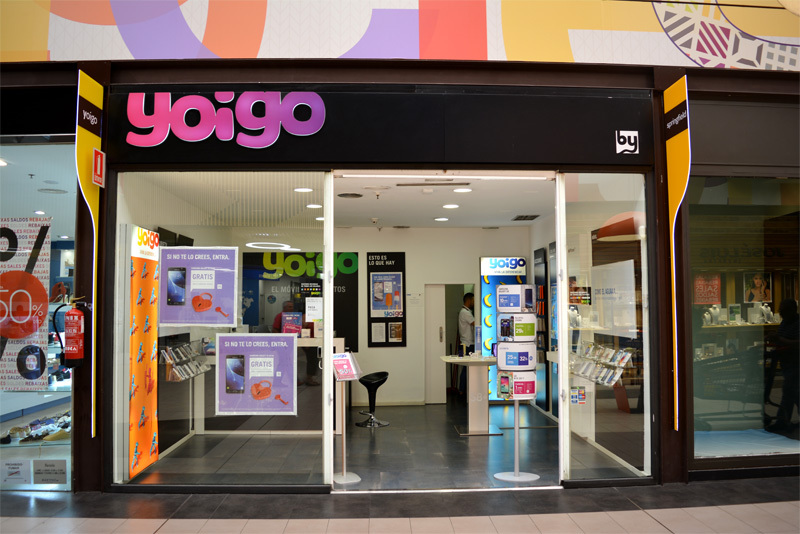 Yoigo Valencia Cc Arena Multiespacio  